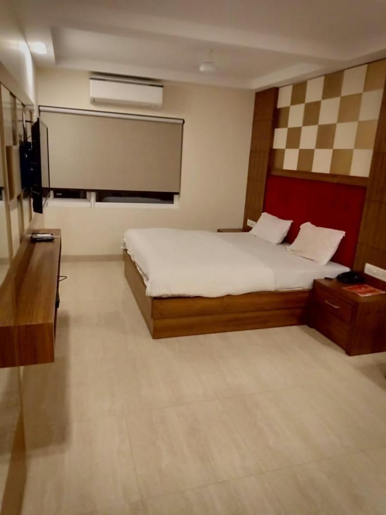 Hotel Avtar @New Delhi Railway Station Экстерьер фото